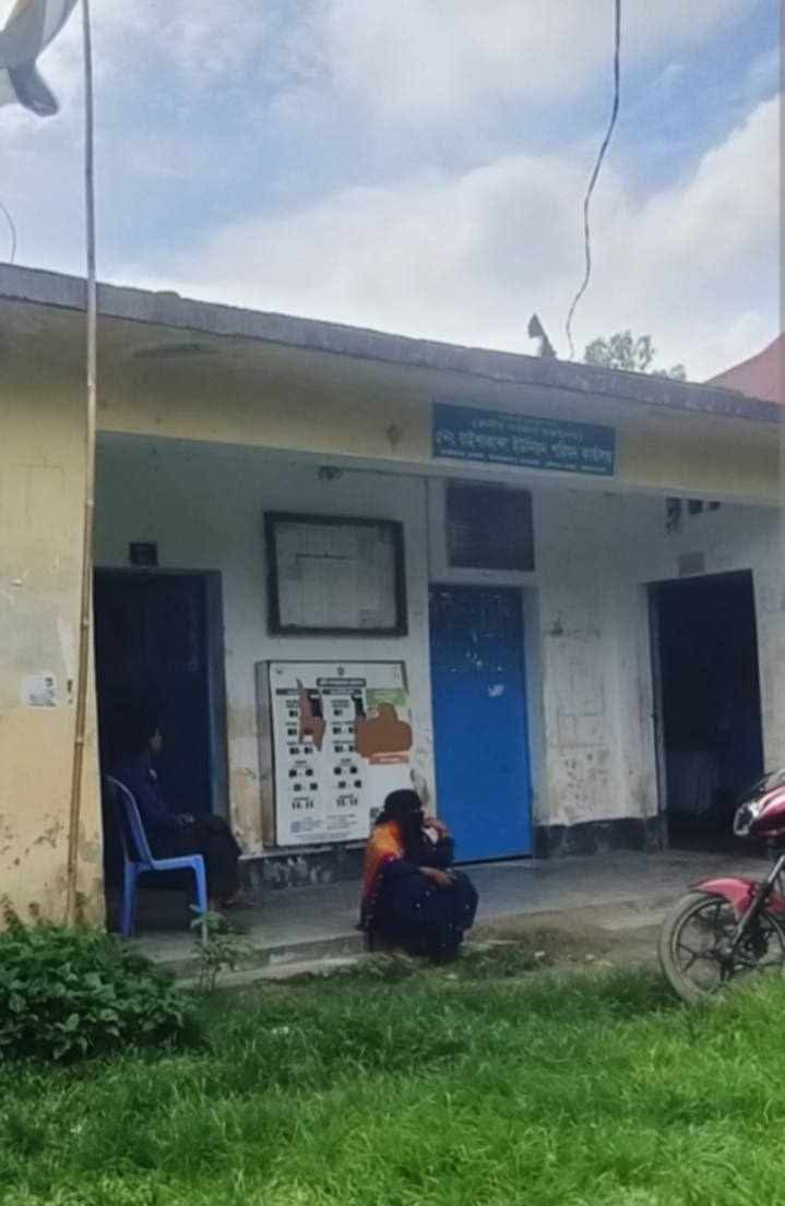 <span>1 / </span>বাইশাকান্দা ও রোয়াইল ইউনিয়নে দেড় বছর যাবত টিসিবি কার্যক্রম বন্ধ । হতাশ হতদরিদ্র মানুষ।